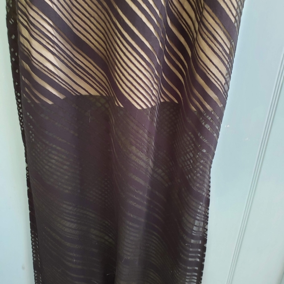 Apt 9 Maxi Dress w/ Sheer bottom - Picture 4 of 8